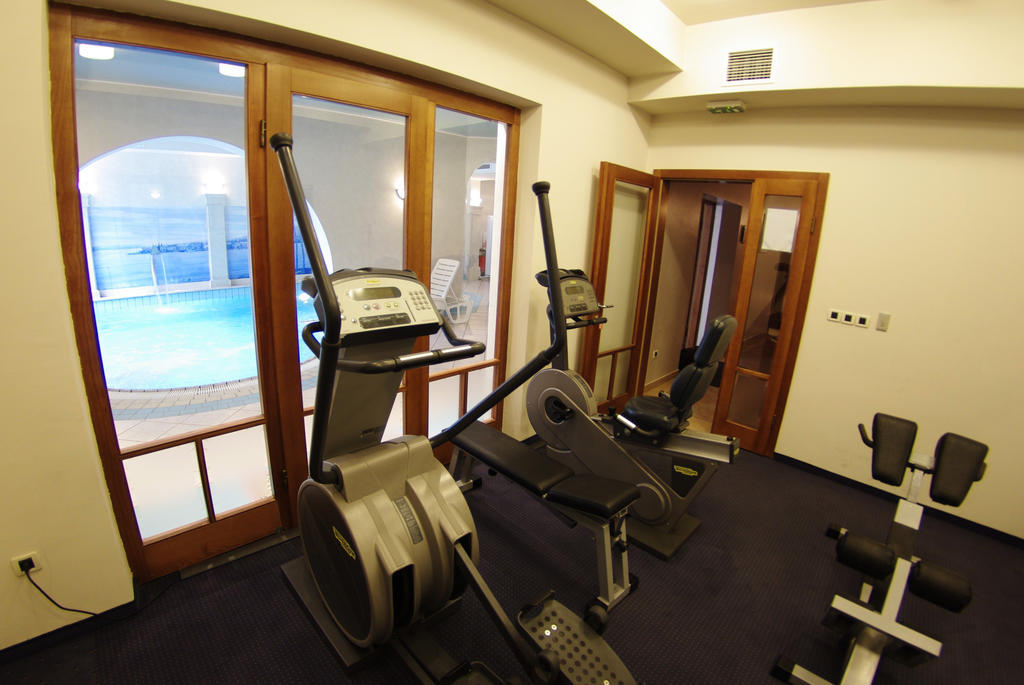 טוצפי Hotel Villa Marija מראה חיצוני תמונה