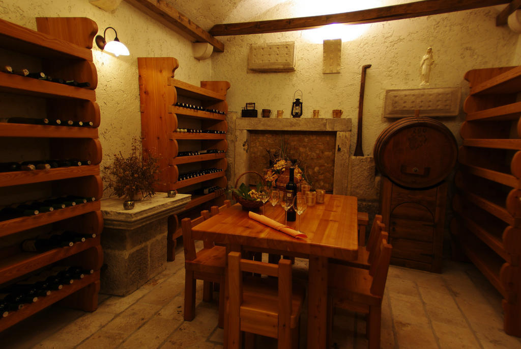 טוצפי Hotel Villa Marija מראה חיצוני תמונה