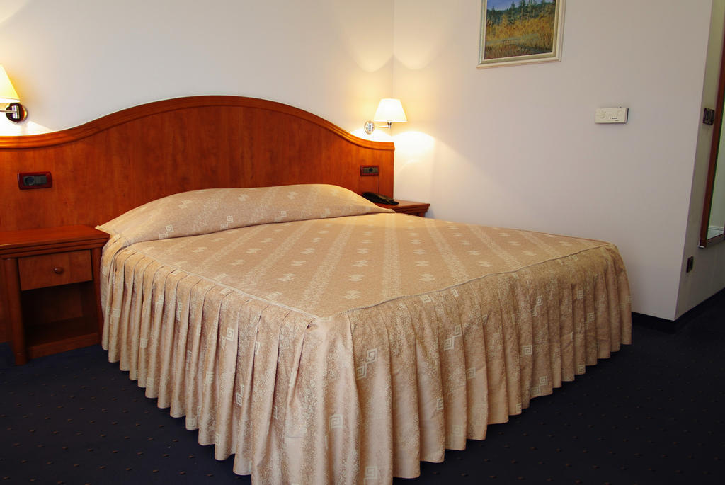 טוצפי Hotel Villa Marija חדר תמונה